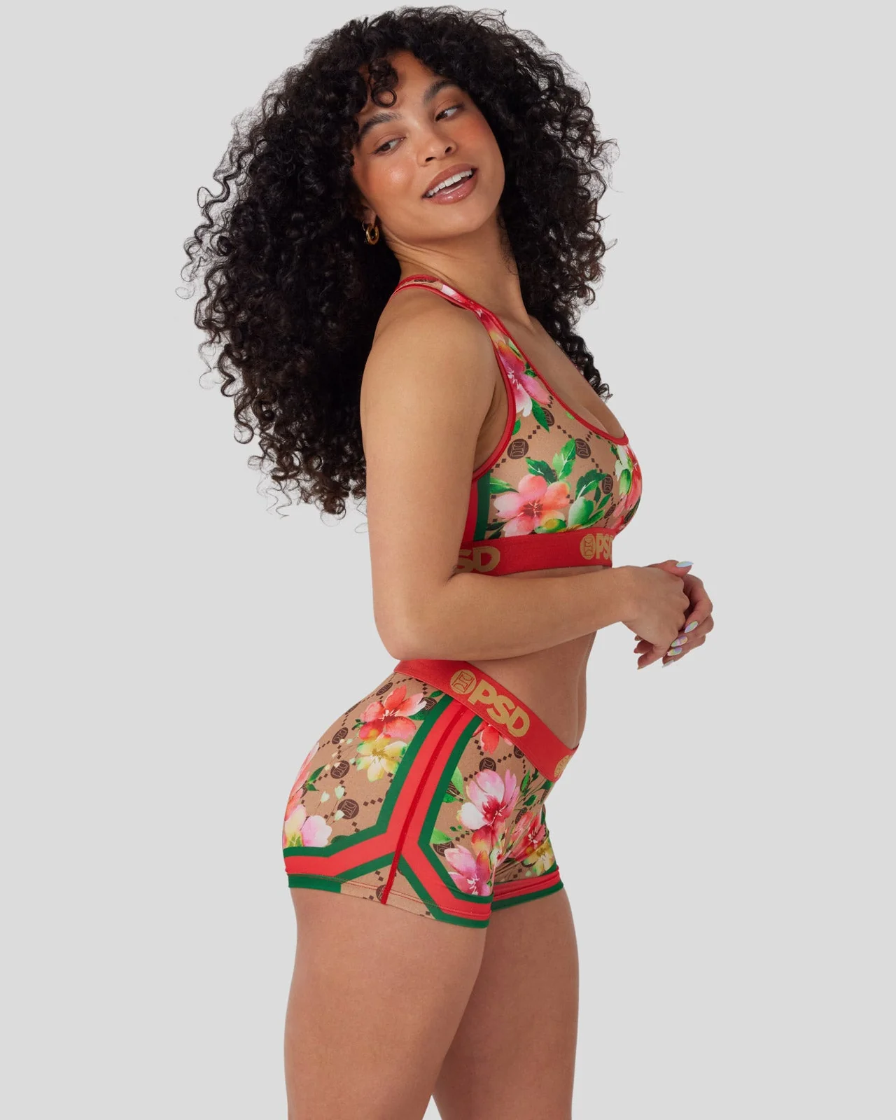 Lavish Floral - Image 4