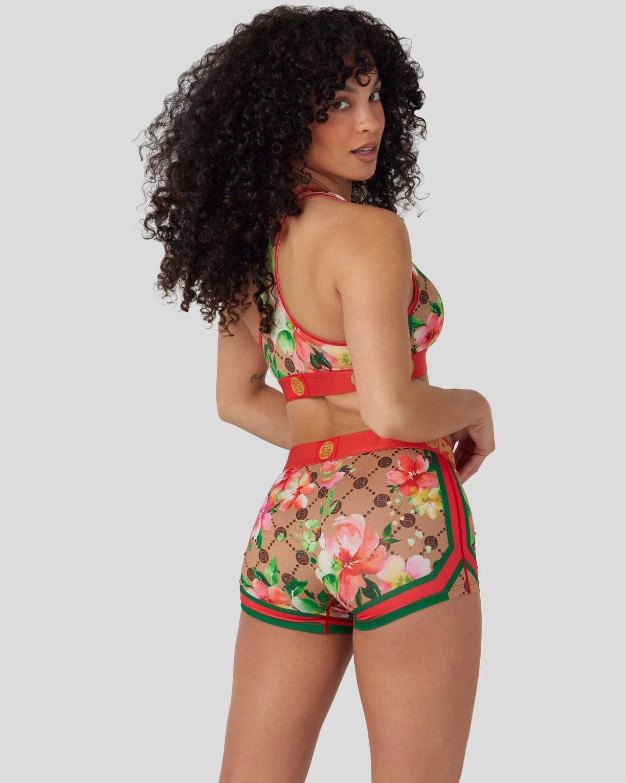 Lavish Floral - Image 5