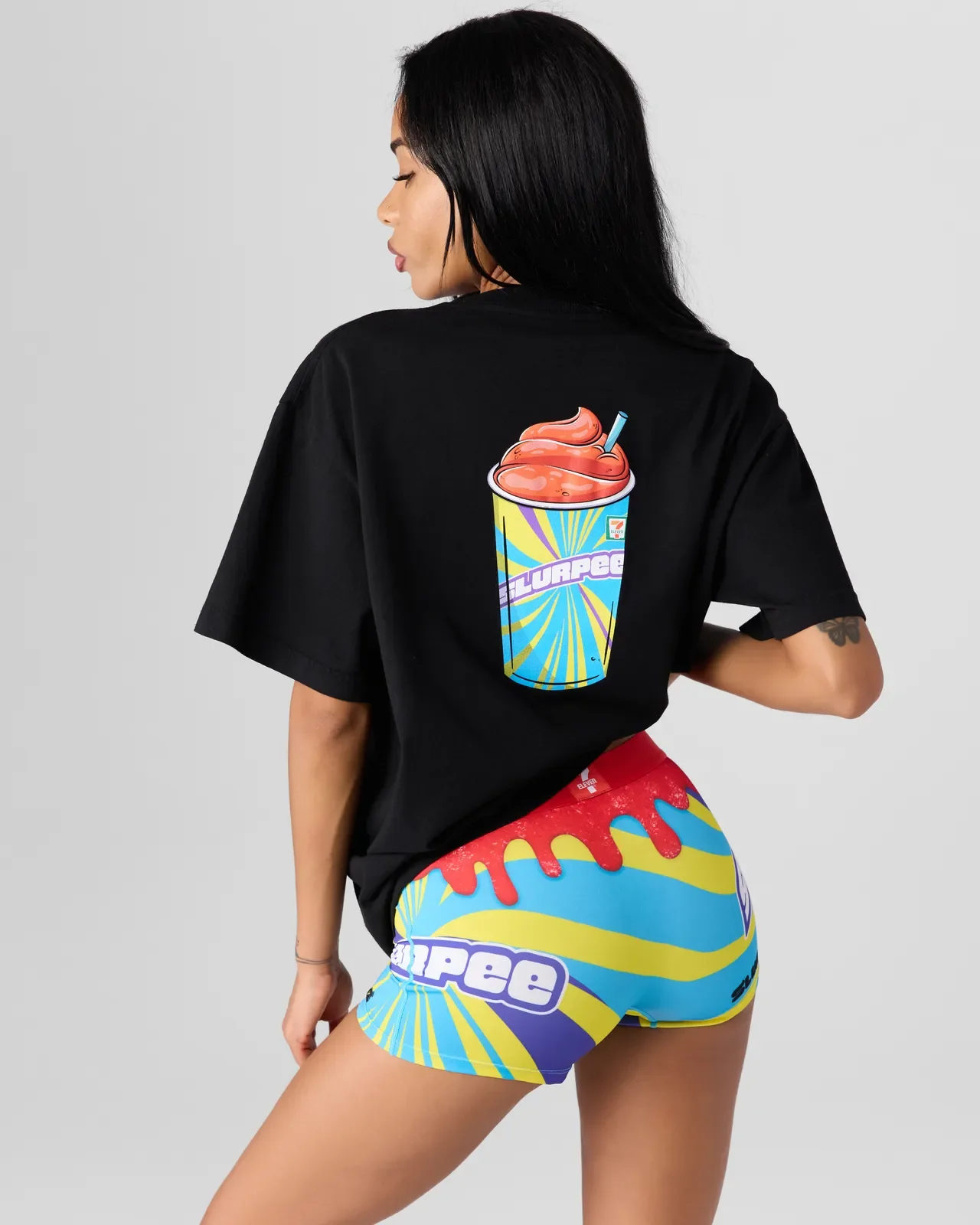 7-Eleven - Cherry Slurpee Black Graphic Tee - Image 4